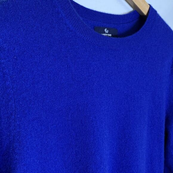 Lands’ End Royal Blue 100% Cashmere Crewneck Long Sleeve Sweater Size M - Picture 3 of 10